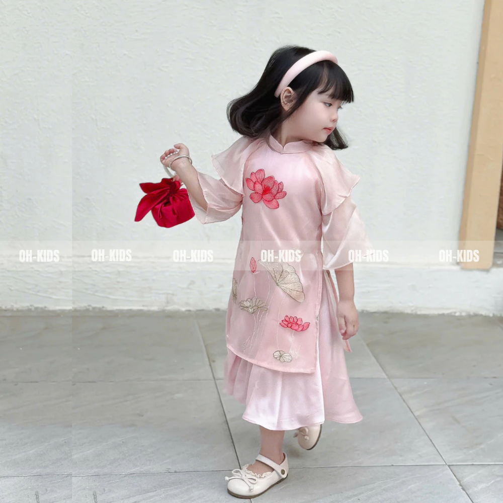 ao-dai-cach-tan-theu-hoa-sen-oh18 (18)