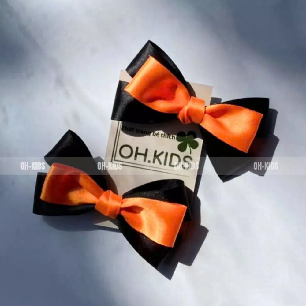 kep-toc-halloween-be-gai (5)
