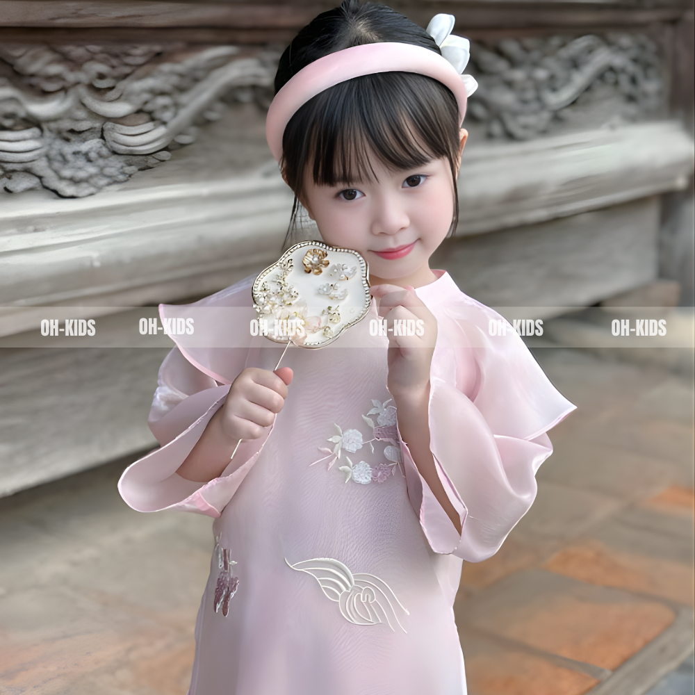 ao-dai-be-gai-theu-hoa-noi (4)