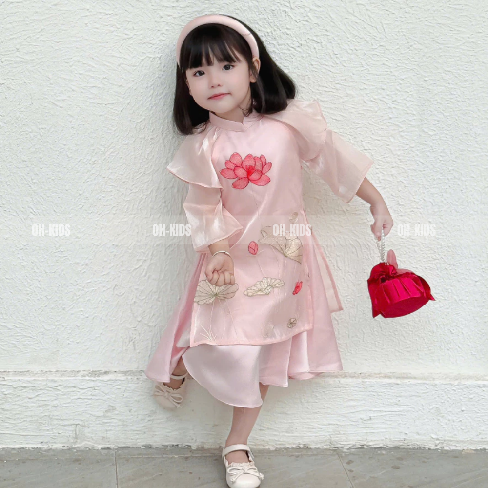 ao-dai-be-gai-theu-hoa-sen-oh18 (7)