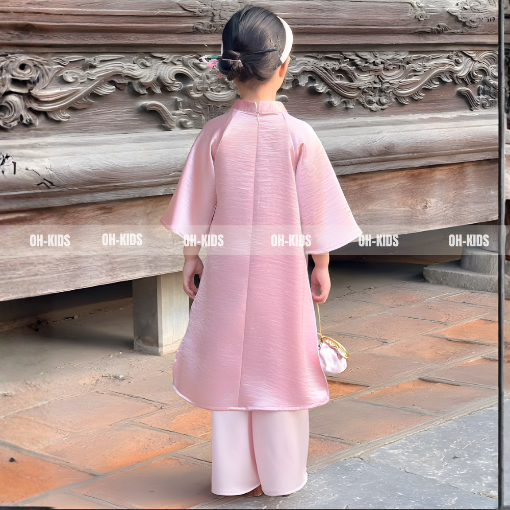 ao-dai-lua-be-gai-dinh-hoa-tua-rua (8)