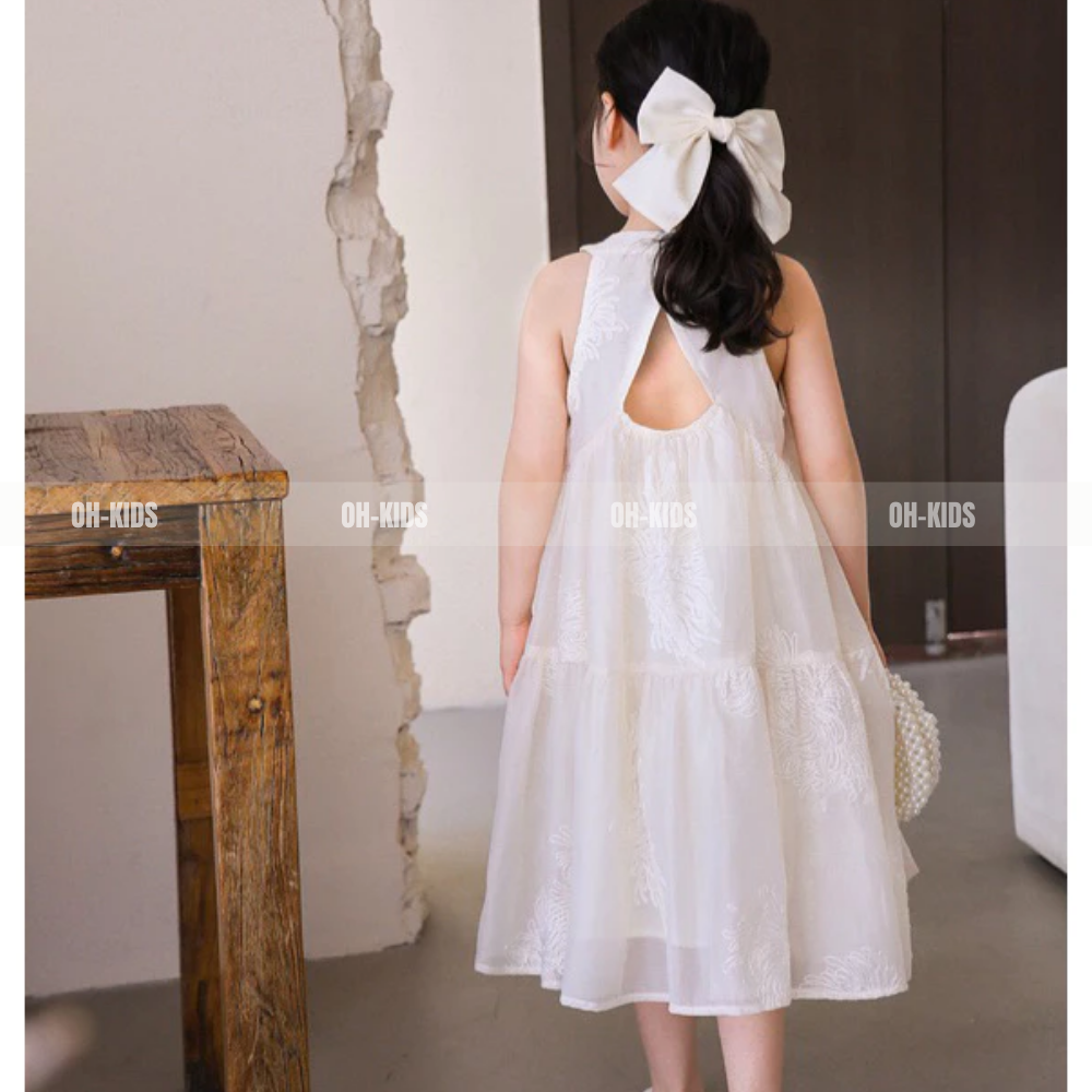 vay-be-gai-khoet-lung-oh28 (3)